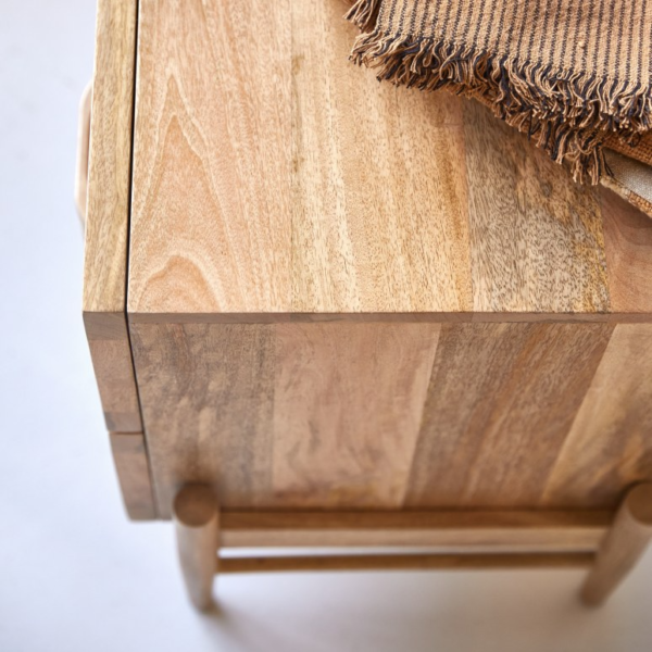 Furnliv Vratta Solid Mango Wood Bedside Table With Cane - Image 3