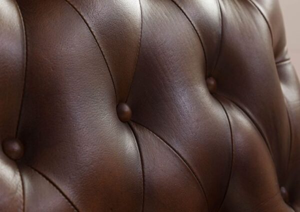 Furnliv Chesterfield Leather Single Seater Sofa Dark Brown - Image 4