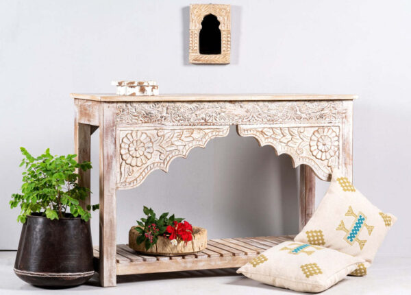 Furnliv Jodhpur Traditional Carved Console