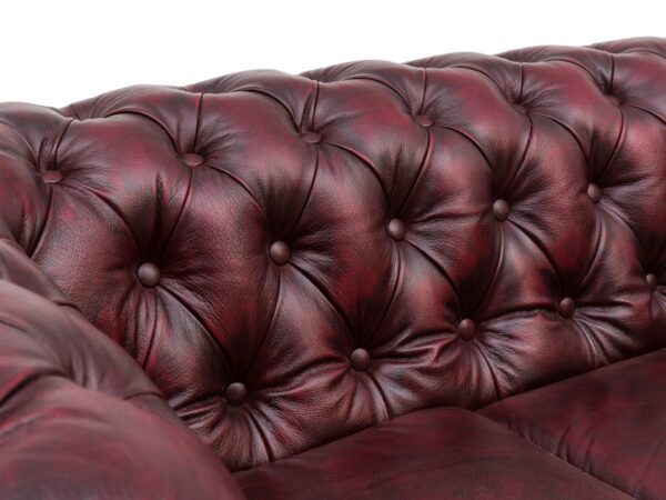 Furnliv Chesterfield 2-Seater #22 - Image 4