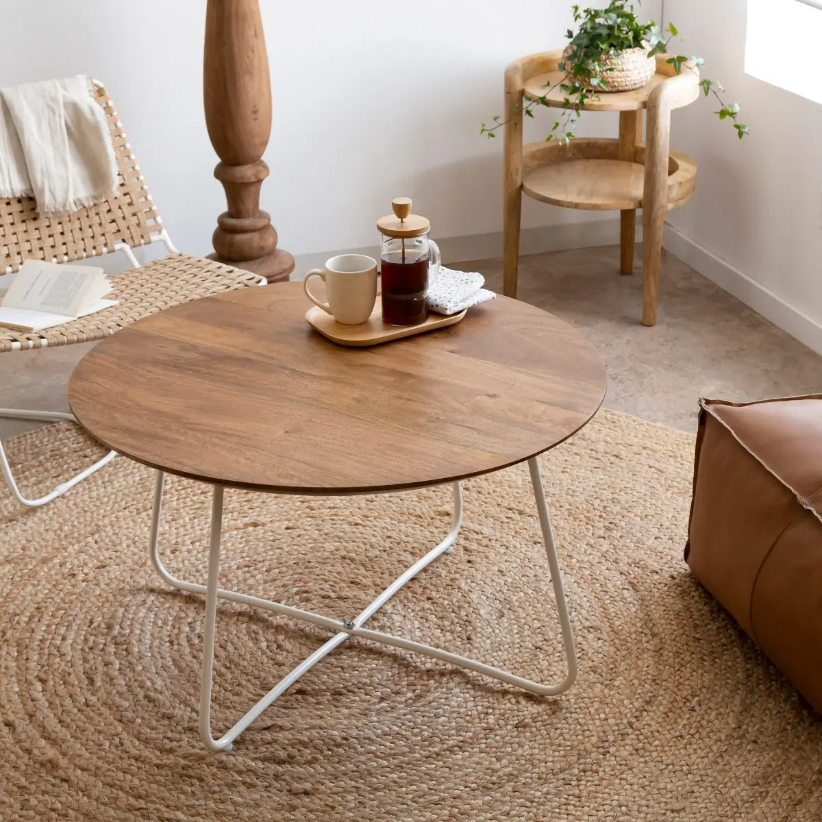 Furnliv-Round-Solid-Wood-and-Iron-Coffee-Table1.webp Albert Round Coffee Table — Honey Tonned - Image 1